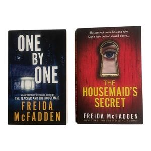 Freida McFadden Book Set